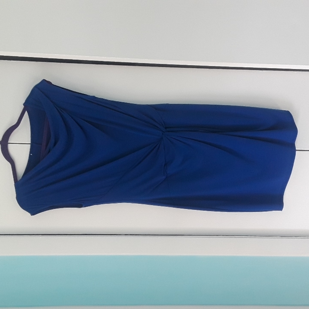 Midi dress no sleeves knee lenght